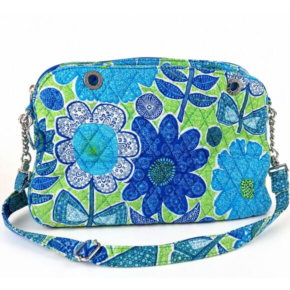 Vera Bradley Handbags - Vera Bradley Authentic Daisy Doodle Bag With Chain And Toggle! ❤️